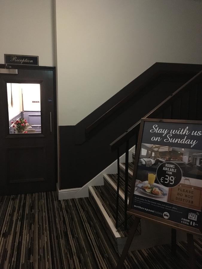 The Furness Railway Wetherspoon 호텔 배로우인퍼니스 외부 사진