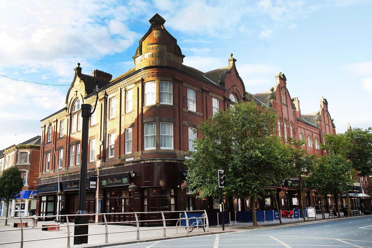 The Furness Railway Wetherspoon 호텔 배로우인퍼니스 외부 사진